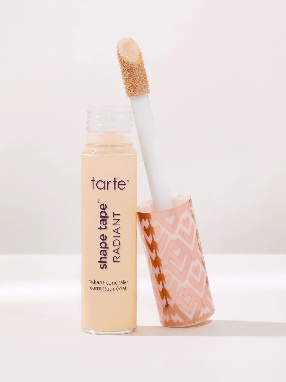 Tarte- shape tape™ radiant medium coverage concealer- 12N Fair Neutral - The Beauty League Pakistan