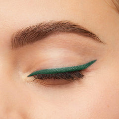 Bourjois Contour Clubbing Waterproof Pencil & Liner, 50 Loving Green - The Beauty League Pakistan