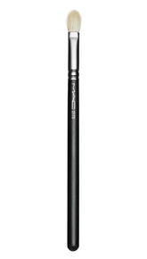 MAC- 217 SYNTHETIC BLENDING BRUSH - The Beauty League Pakistan