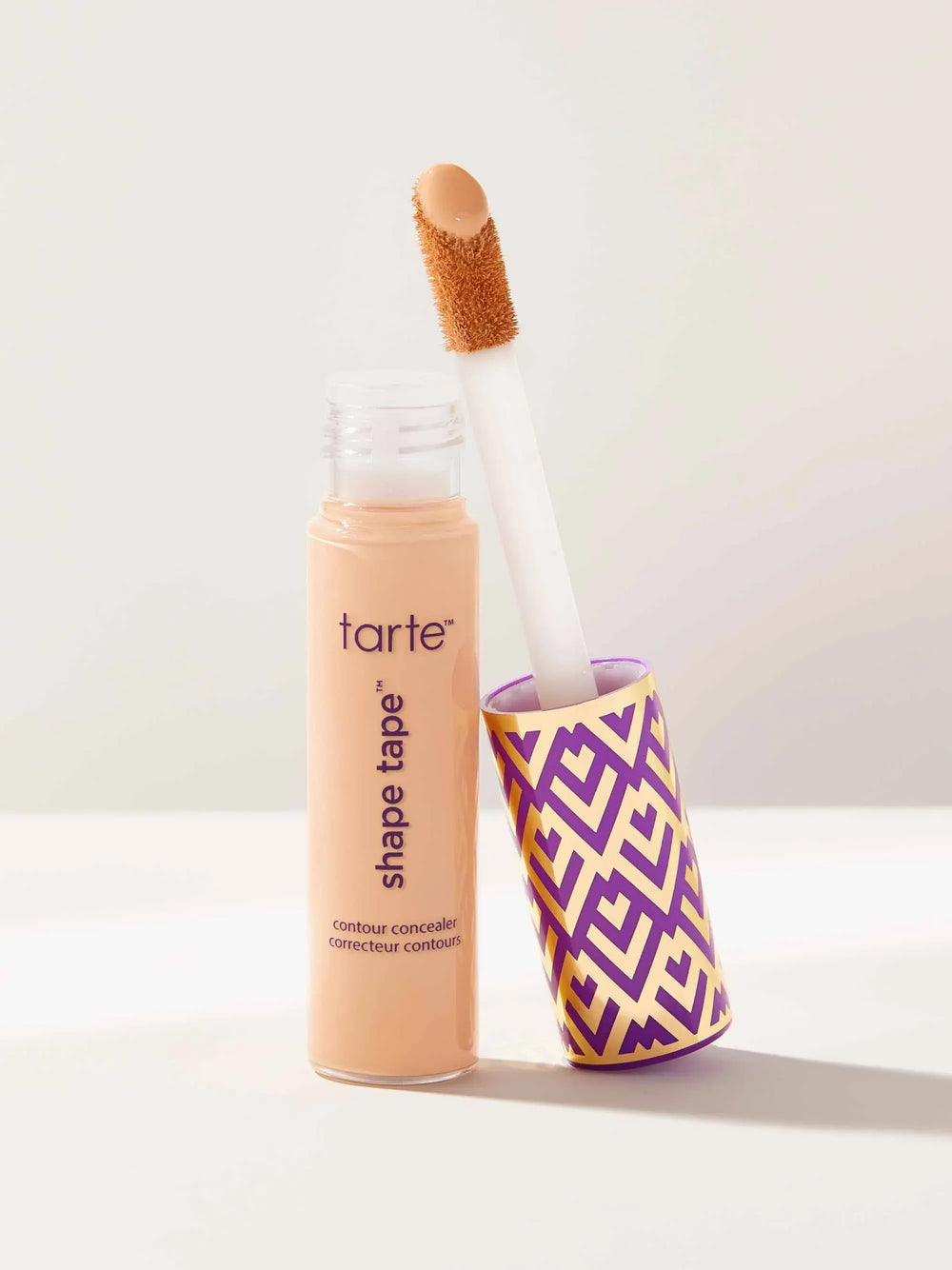 Tarte- shape tape™ full-coverage concealer- 27H Light Medium Honey - The Beauty League Pakistan