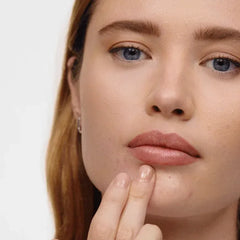 NARS Cosmetics Soft Matte Complete Concealer- L2 Vanilla - The Beauty League Pakistan