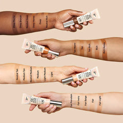 it cosmetic- CC+ Nude Glow Lightweight Foundation + Glow Serum with SPF 40 Fair Ivory (EXP05/24) - The Beauty League Pakistan