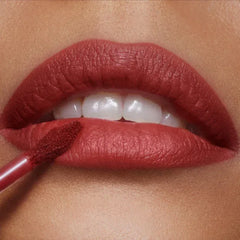 Charlotte Tilbury- AIRBRUSH FLAWLESS LIP WALK OF NO SHAME BLUR - The Beauty League Pakistan