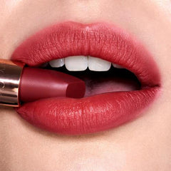 Charlotte Tilbury - Walk of No Shame On The Go: Red Makeup Gift Set - The Beauty League Pakistan
