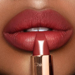 Charlotte Tilbury - Walk of No Shame On The Go: Red Makeup Gift Set - The Beauty League Pakistan