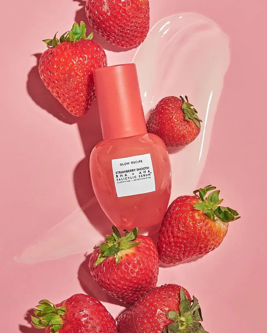 Glow Recipe Strawberry Smooth BHA + AHA Salicylic Acid Serum 30ml - The Beauty League Pakistan