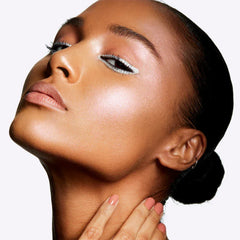 MAC- EXTRA DIMENSION SKINFINISH- Show Gold - The Beauty League Pakistan
