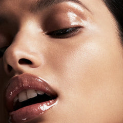 Fenty Beauty by Rihanna Gloss Bomb Universal Lip Luminizer- Fenty Glow - The Beauty League Pakistan