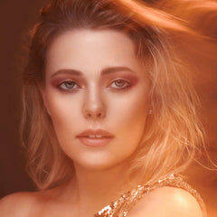 Huda Beauty Haze Obsessions Eyeshadow Palette - Sand Haze - The Beauty League Pakistan