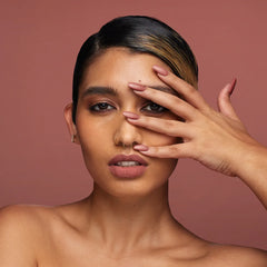 HUDA BEAUTY Liquid Matte Ultra-Comfort Transfer-proof Lipstick- Trendsetter - The Beauty League Pakistan