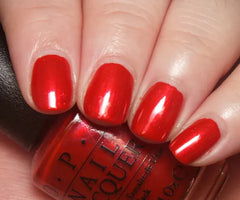 O.P.I- Gimme a Lido Kiss - The Beauty League Pakistan