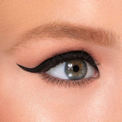 Too Faced-Killer Liner 36 Hour Waterproof Gel Eyeliner - The Beauty League Pakistan