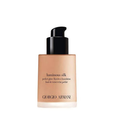 GIORGIO ARMANI-Luminous Silk Foundation, No. 5.5 Natural Beige - The Beauty League Pakistan