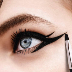 L'Oreal Paris Super Liner Eyeliner Gel Intenza, 01 Pure Black - The Beauty League Pakistan