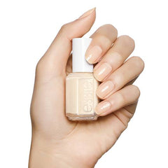 Essie- Allure