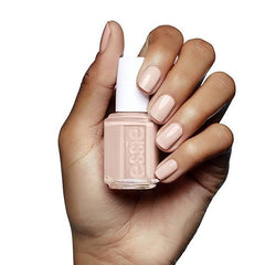Essie- not just a pretty face - The Beauty League Pakistan