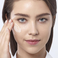 Lancôme- Visionnaire Advanced Skin Corrector Face Serum- Wrinkles-Pores-texture - The Beauty League Pakistan