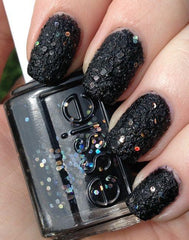 Essie- Belugaria - The Beauty League Pakistan