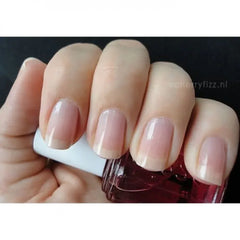 Essie- Cherry Pop - The Beauty League Pakistan