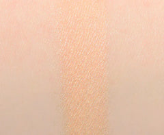L'Oreal Riche Mono Eyeshadow - 107 Macaron Vanille - The Beauty League Pakistan