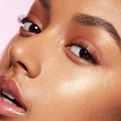 Rimmel Insta Strobing- Gold Glow - The Beauty League Pakistan