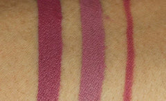 Huda Beauty- Lip Contour Set Trophy Wife/Muse Mini Lipstick And Trophy Wife Liner - The Beauty League Pakistan