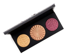 MAC – Flashing Ice Extra Dimension Skinfinish –Medium Deep - The Beauty League Pakistan