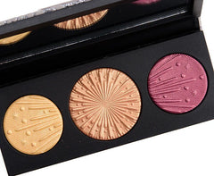 MAC – Flashing Ice Extra Dimension Skinfinish –Medium Deep - The Beauty League Pakistan