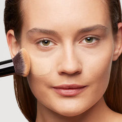 Smashbox- Studio Skin 24H Full Coverage Foundation 2.35 Light-Medium, Warm & Peachy - The Beauty League Pakistan