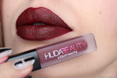 Huda Beauty- Liquid Mini Matte Lipstick- Famous - The Beauty League Pakistan