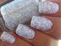 Essie- Peak Of Chic - The Beauty League Pakistan