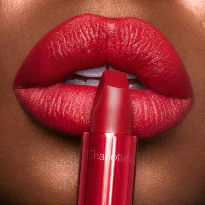 Charlotte Tilbury-HOLLYWOOD BEAUTY ICON LIPSTICK MATTE REVOLUTION - Hollywood Vixen - The Beauty League Pakistan
