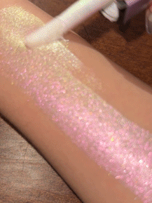 Sheglam Chroma-Glow Bloom Liquid Highlighter- Flying Comet - The Beauty League Pakistan
