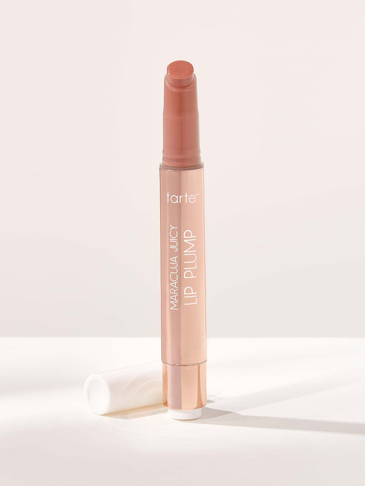 tarte- maracuja juicy lip plump- Peachy Beige