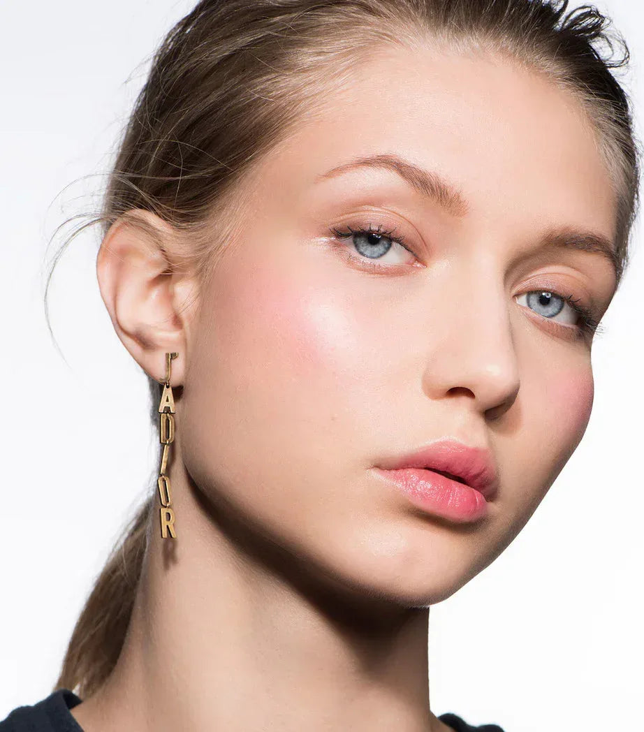 Christian Dior Rouge Blush- 212 Tutu Holographic - The Beauty League Pakistan