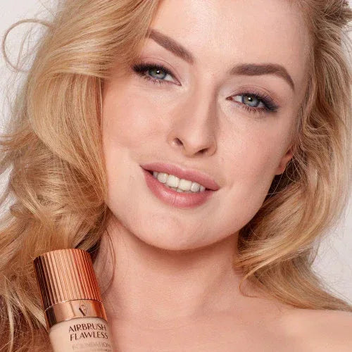 Charlotte Tilbury- Airbrush Flawless Foundation- 5 Warm - The Beauty League Pakistan