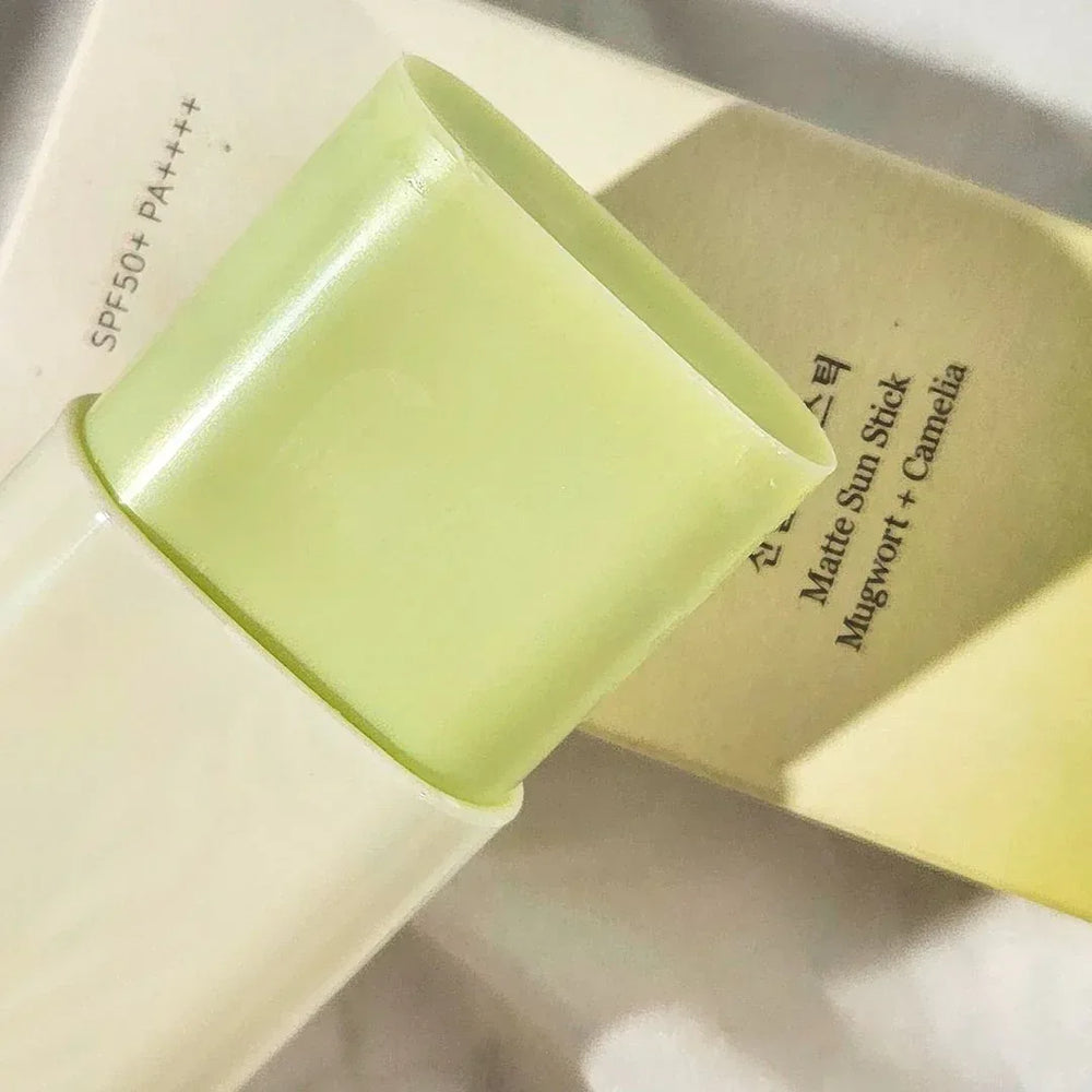 Beauty Of Joseon- Matte Sun Stick : Mugwort+Camelia (SPF 50+ PA++++) - The Beauty League Pakistan