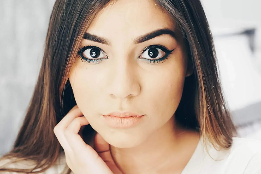 Essence The False Lashes Mascara Extreme Volume & Curl 10ml - The Beauty League Pakistan