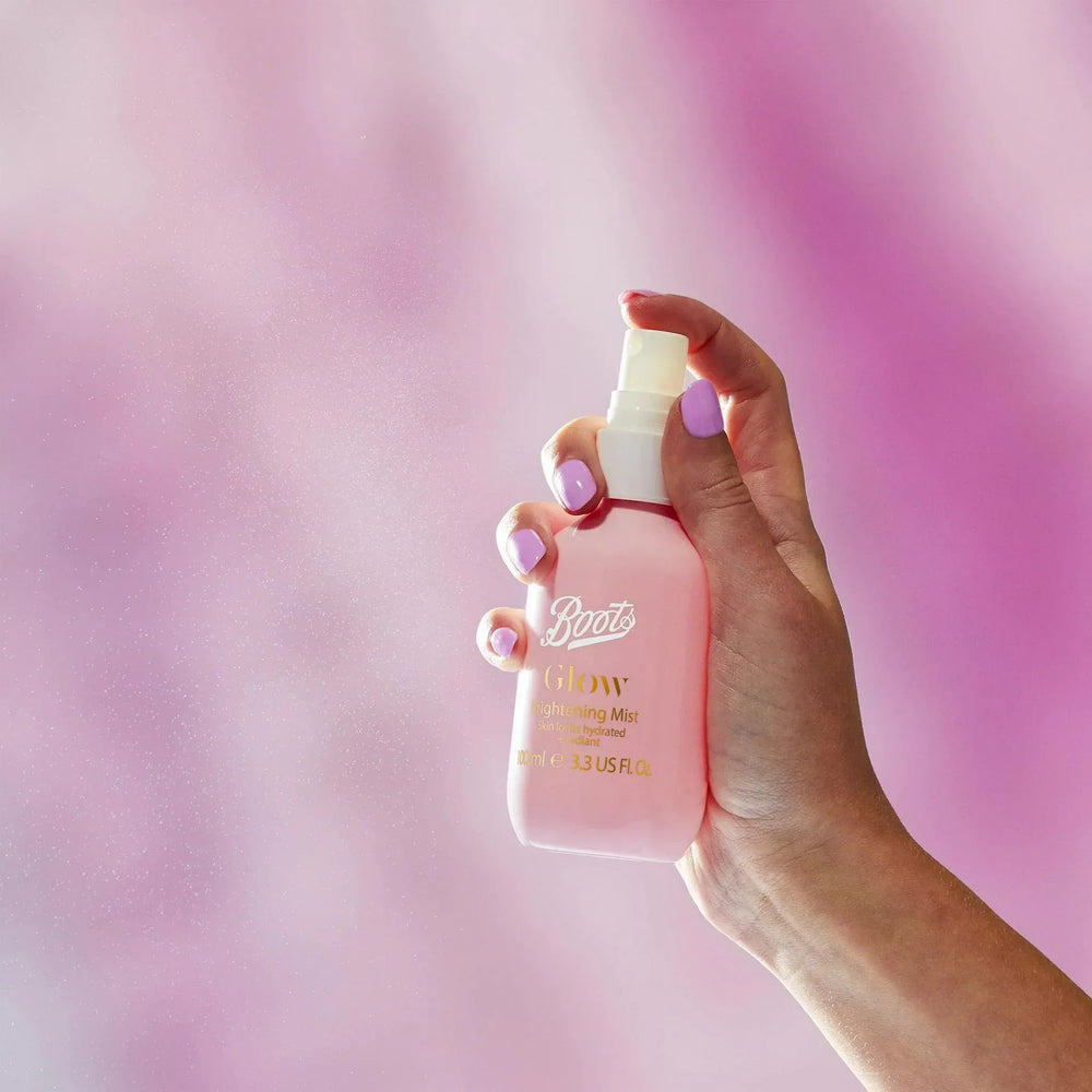 Boots Glow Brightening Mist 100ml - The Beauty League Pakistan