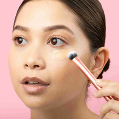 Real Techniques- Expert Concealer Makeup Brush (210)