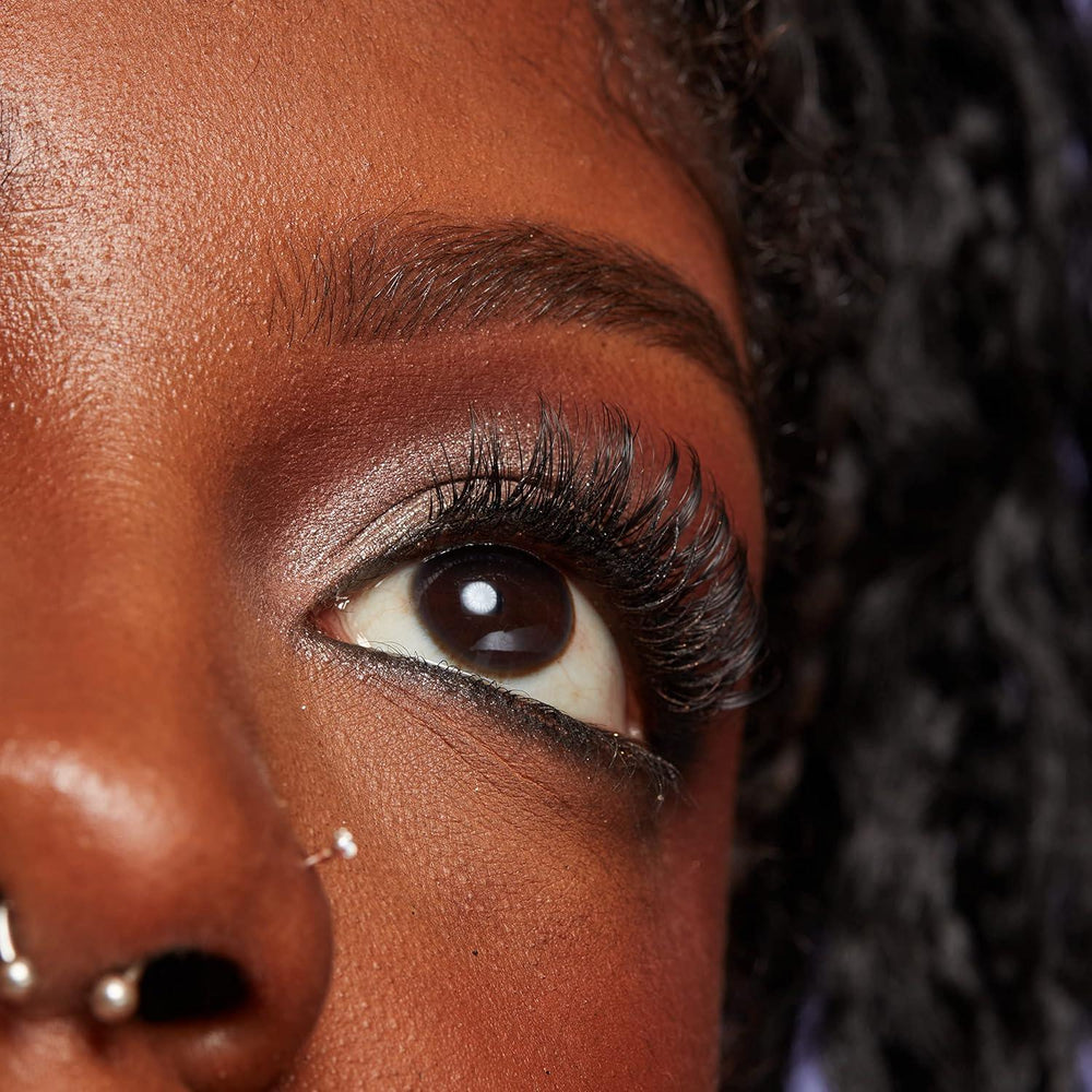 NYX-Jumbo Lash! Vegan False Eyelashes Kit with 2-in-1 Eyeliner Adhesive, Up to 12HR Wear, Reusable Fake Lashes - Fringe Glam Kit - The Beauty League Pakistan