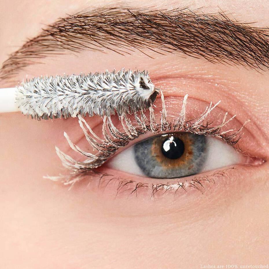 Lancome- CILS BOOSTER XL ENHANCING LASH & MASCARA PRIMER - The Beauty League Pakistan