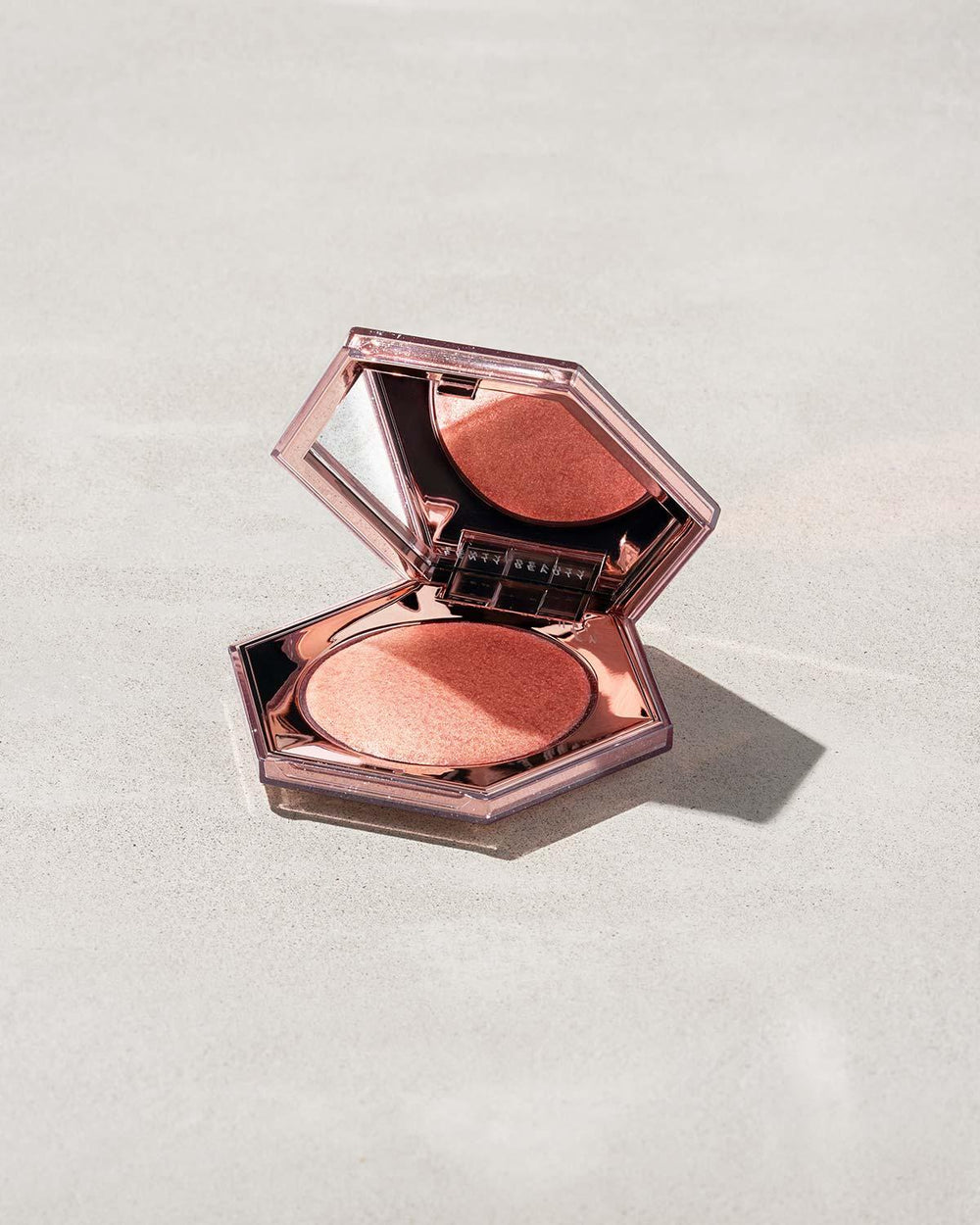 Fenty Beauty- Diamond Bomb All-Over Diamond Veil - Rosé Rave - The Beauty League Pakistan