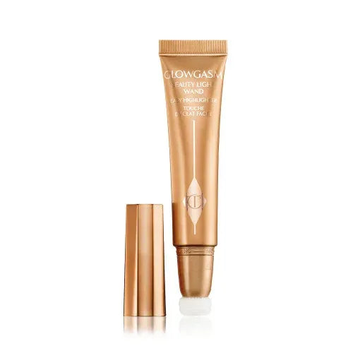 Charlotte Tilbury Beauty Highlighter Wand- Goldgasm - The Beauty League Pakistan