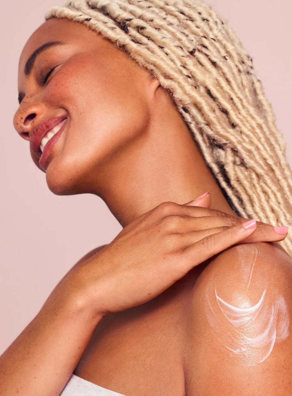 Rare Beauty- Find Comfort Mini Lotion & Fragrance Set - The Beauty League Pakistan