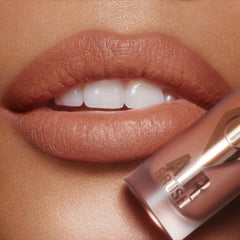 Charlotte Tilbury- AIRBRUSH FLAWLESS LIP NUDE BLUR