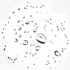 NYX- Plump Finish Setting Spray