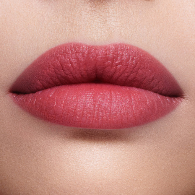 Charlotte Tilbury- AIRBRUSH FLAWLESS LIP BLUR ROSE BLUR