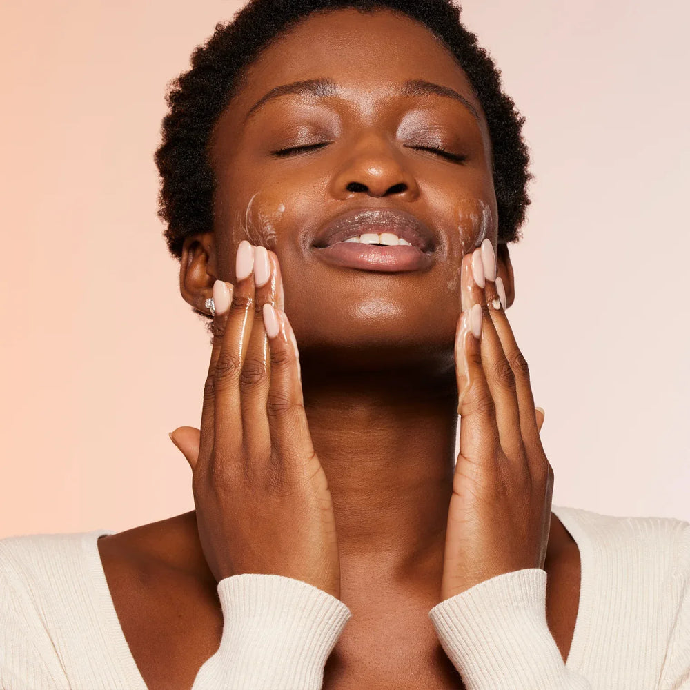 Nip+Fab- Vitamin C Fix Cleanser 145ml - The Beauty League Pakistan