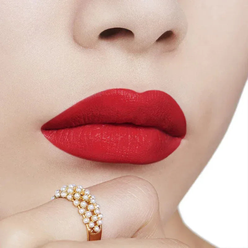 Christian Dior-Rouge Dior Couture- 080 Red Smile Satiny Finish - The Beauty League Pakistan